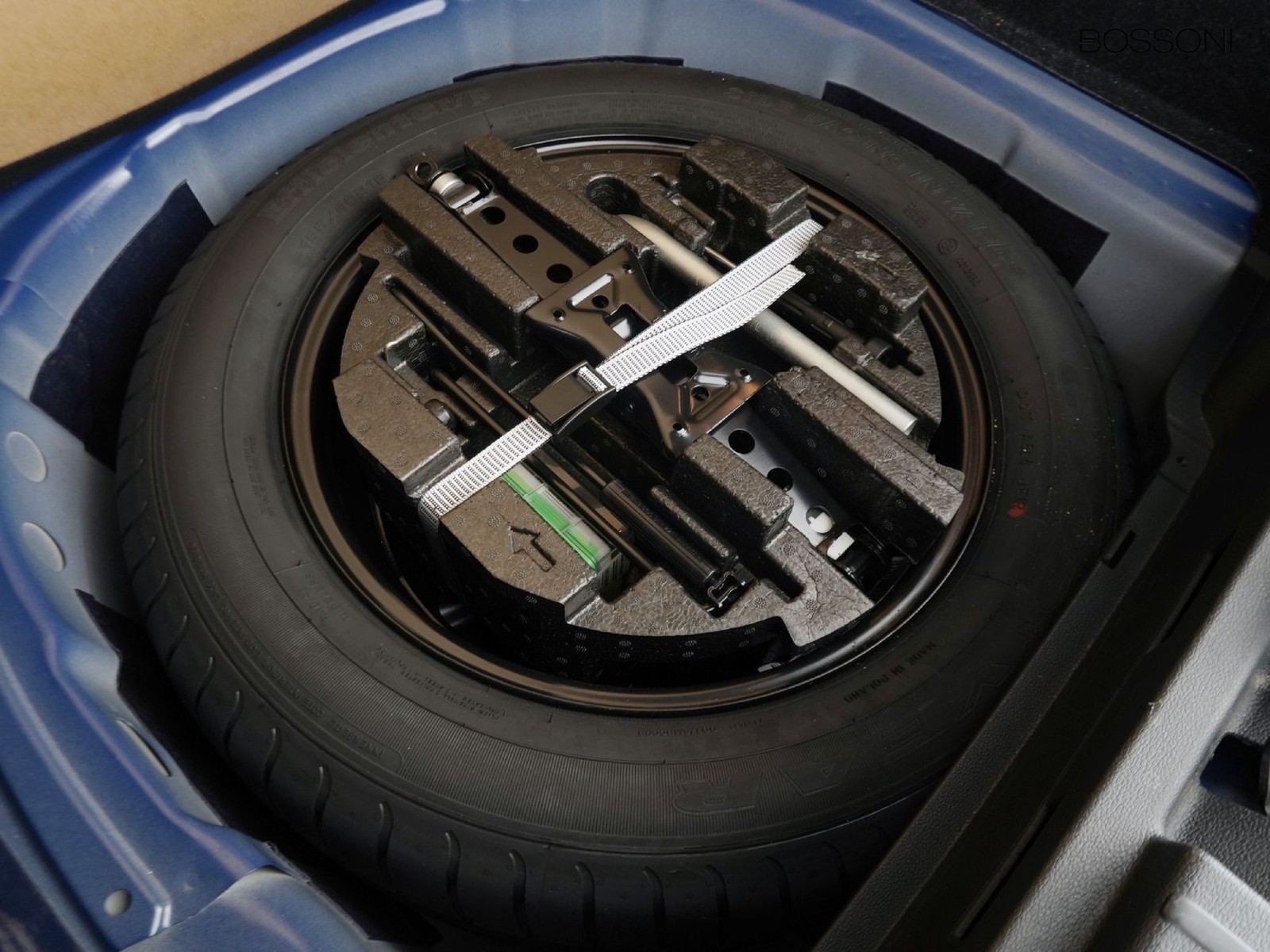 32 - Skoda Kamiq 1.0 tsi 95cv ambition