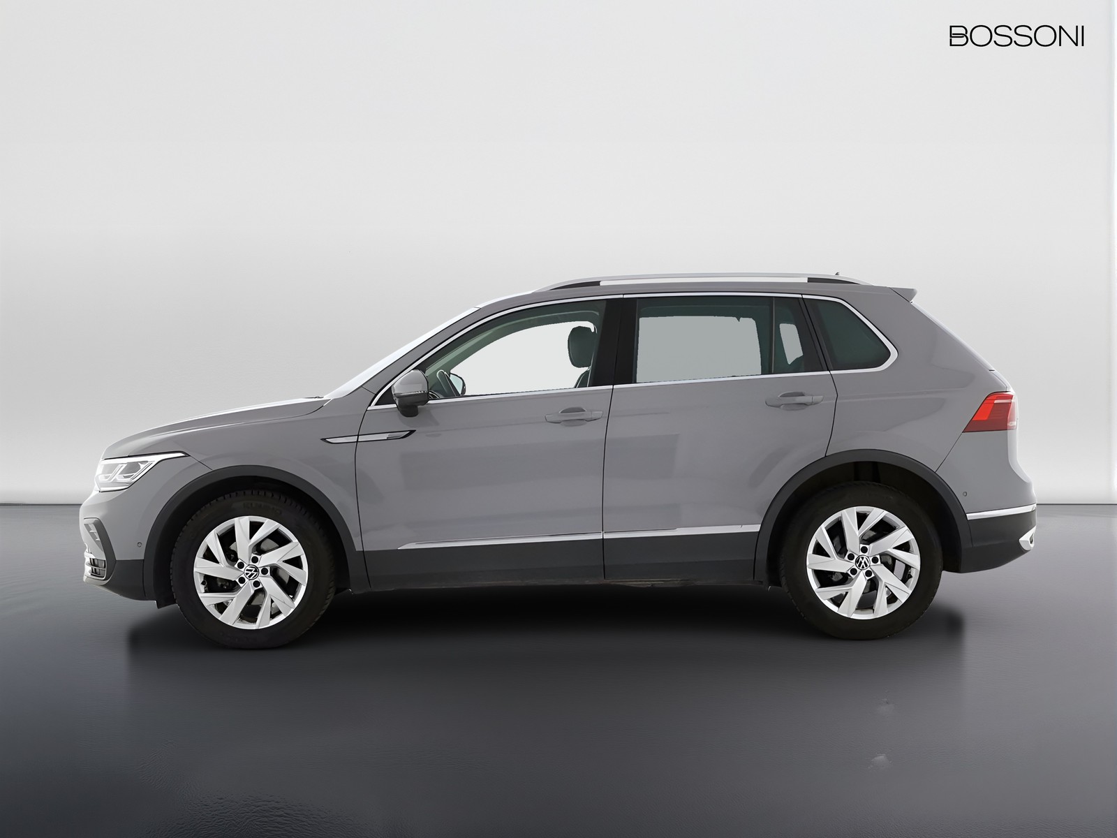 3 - Volkswagen Tiguan 1.5 tsi act 150cv elegance dsg