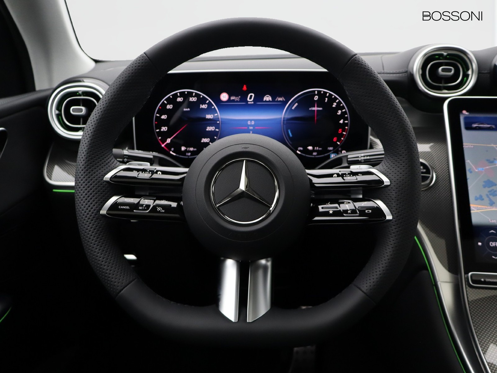 17 - Mercedes GLC coupe 300 de plug in hybrid amg line advanced plus 4matic 9g-tronic