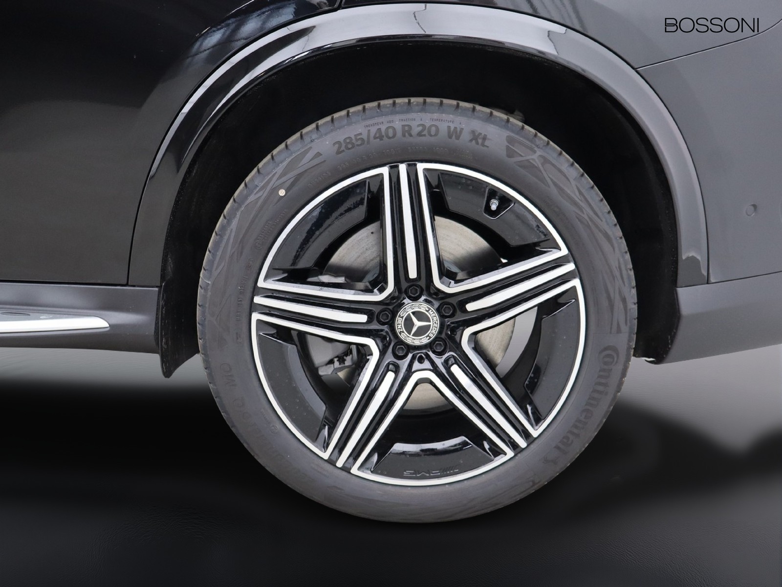 4 - Mercedes GLC coupe 300 de plug in hybrid amg line advanced plus 4matic 9g-tronic