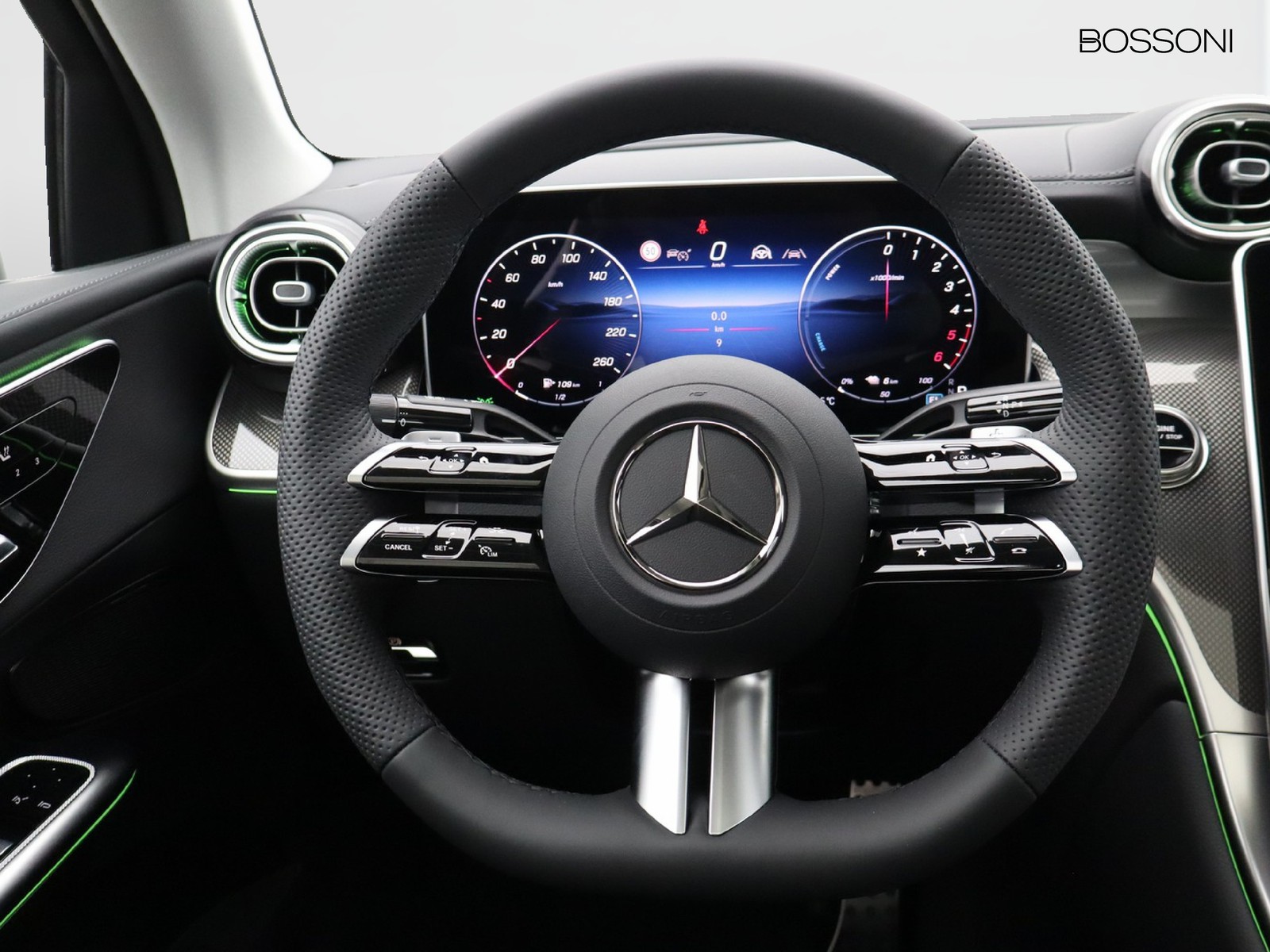 17 - Mercedes GLC coupe 300 de plug in hybrid amg line advanced plus 4matic 9g-tronic