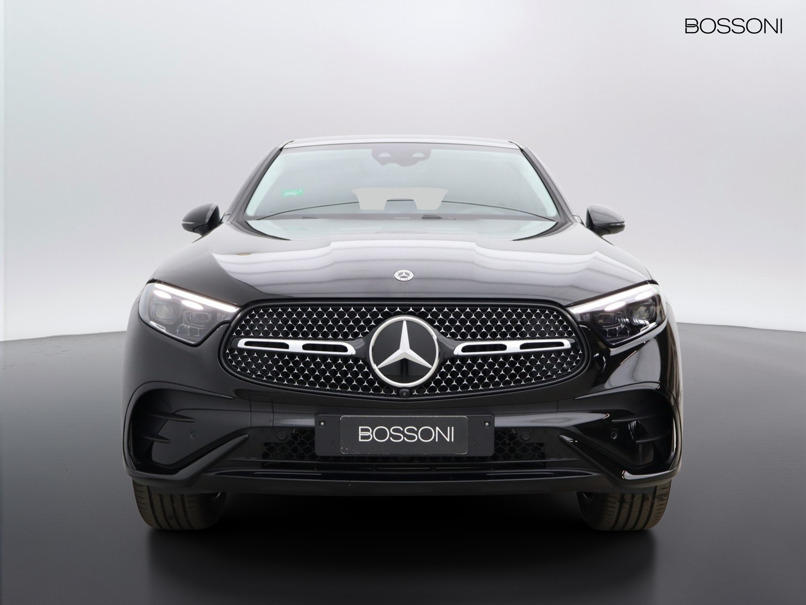 2 - Mercedes GLC coupe 300 de plug in hybrid amg line premium tech 4matic 9g-tronic