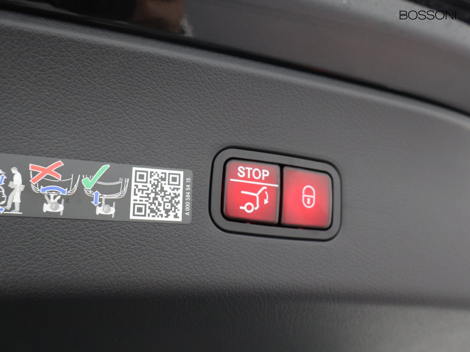 20 - Mercedes GLC coupe 300 de plug in hybrid amg line premium tech 4matic 9g-tronic