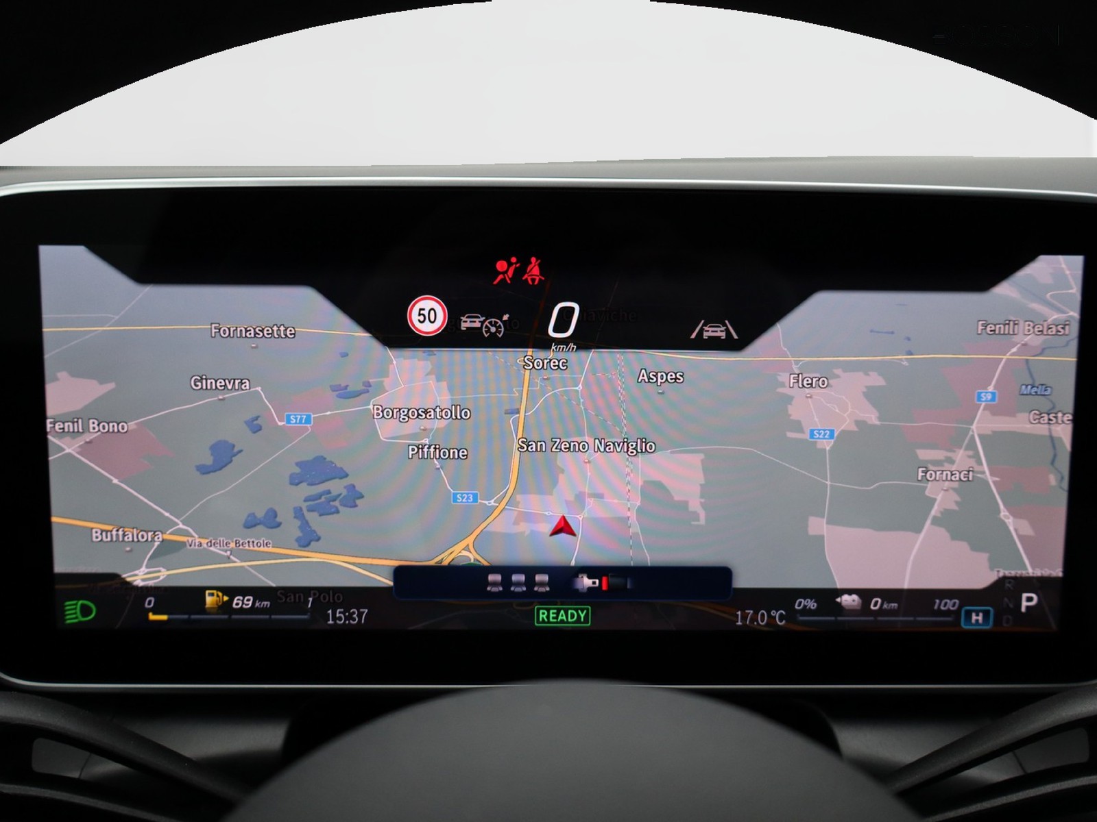 15 - Mercedes GLC suv 300 de plug in hybrid amg line advanced tech 4matic 9g-tronic