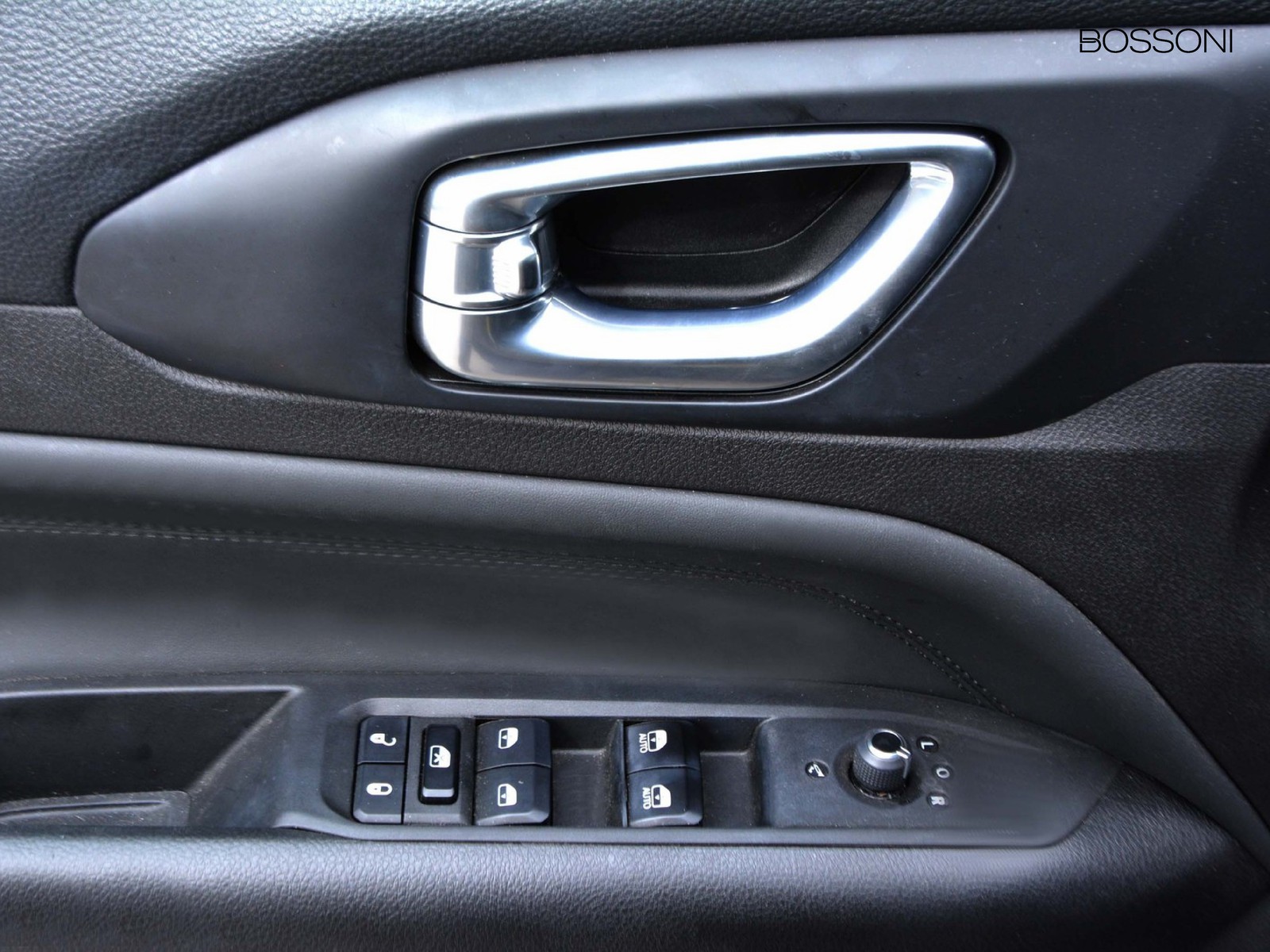 14 - Jeep Compass 1.5 turbo t4 mhev 130cv limited 2wd dct