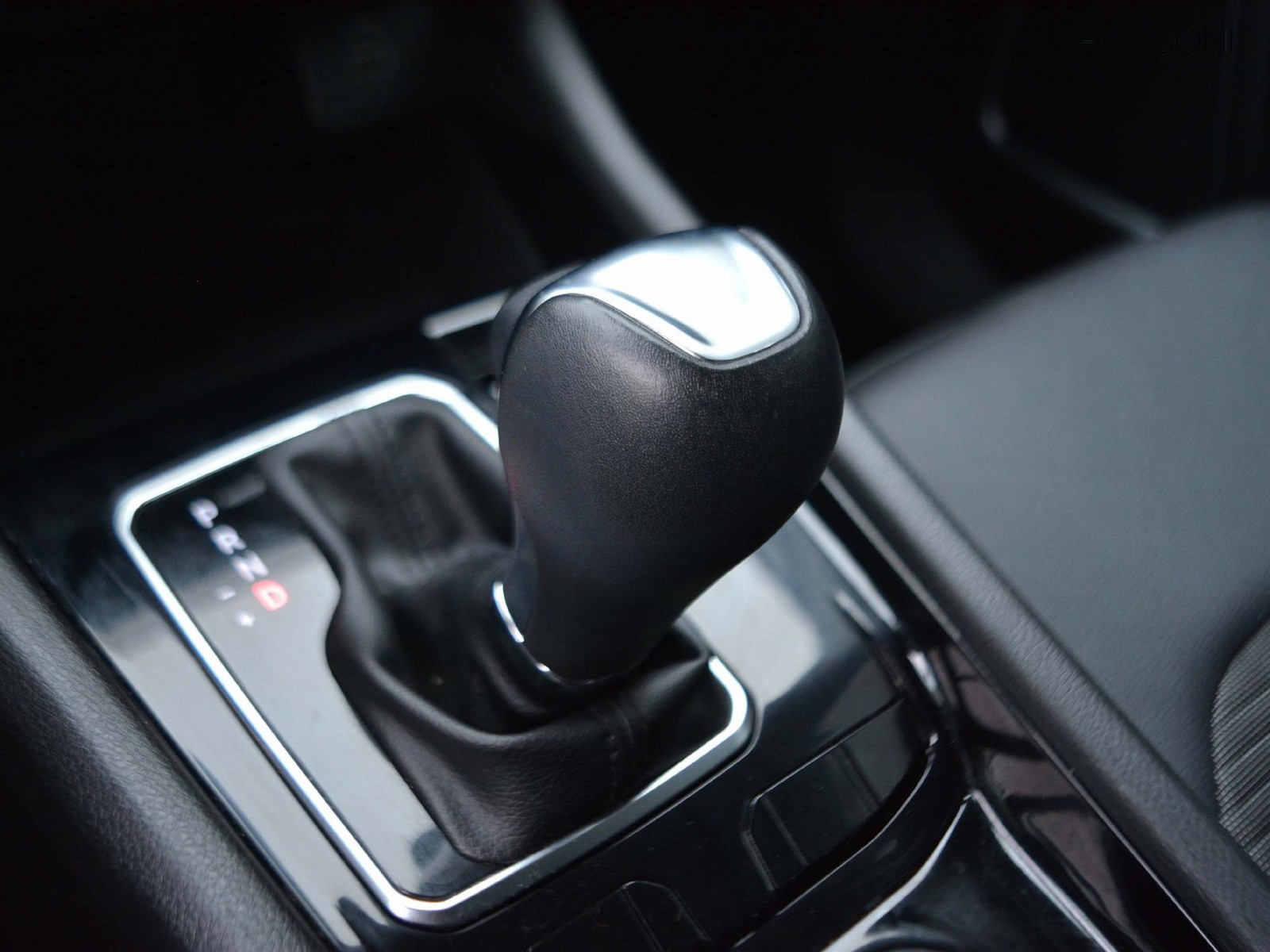 17 - Jeep Compass 1.5 turbo t4 mhev 130cv limited 2wd dct