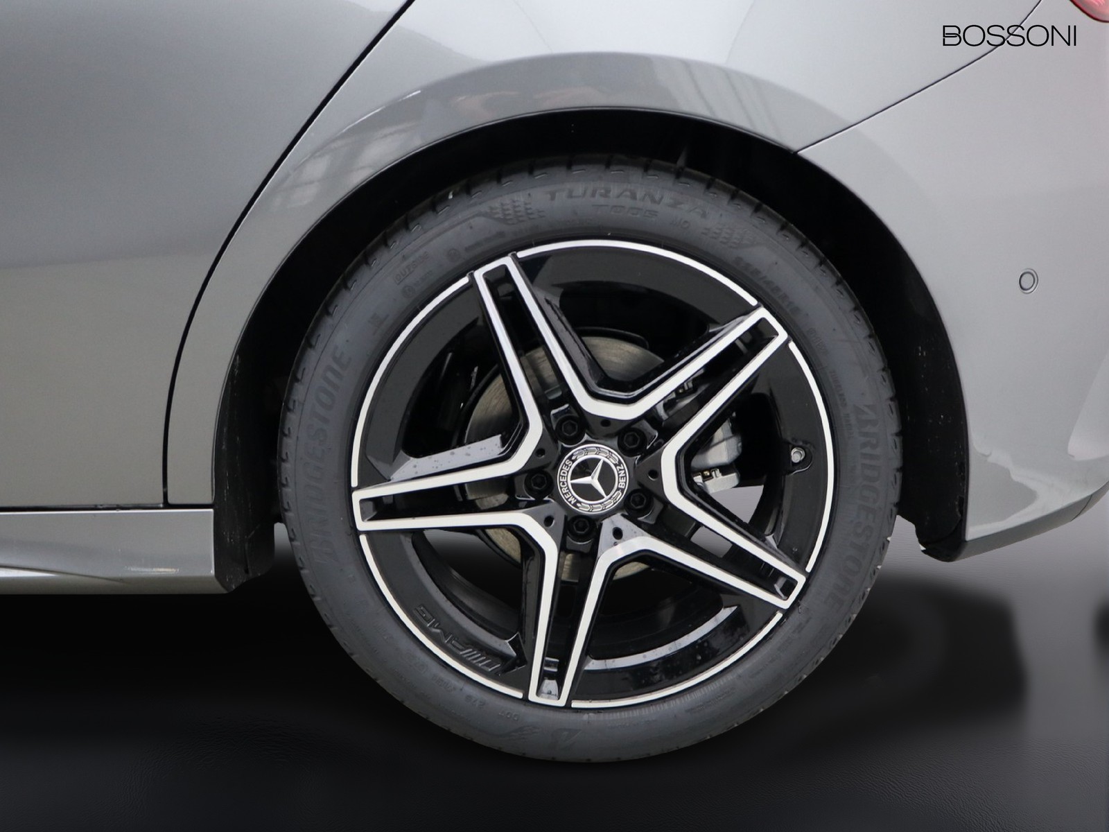 4 - Mercedes Classe A 180 d amg line extra speedshift dct amg 8g