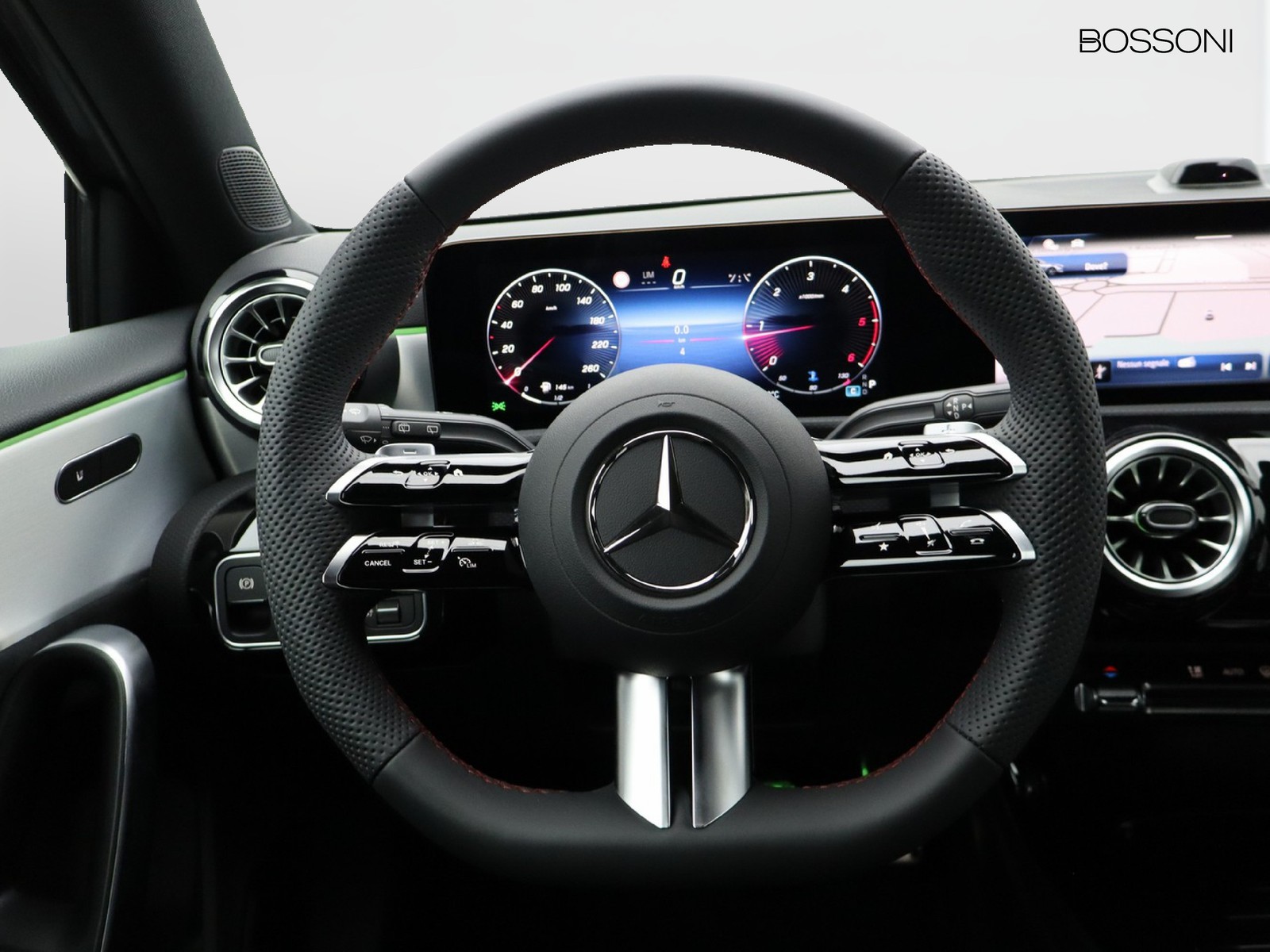 17 - Mercedes Classe A 180 d amg line extra speedshift dct amg 8g
