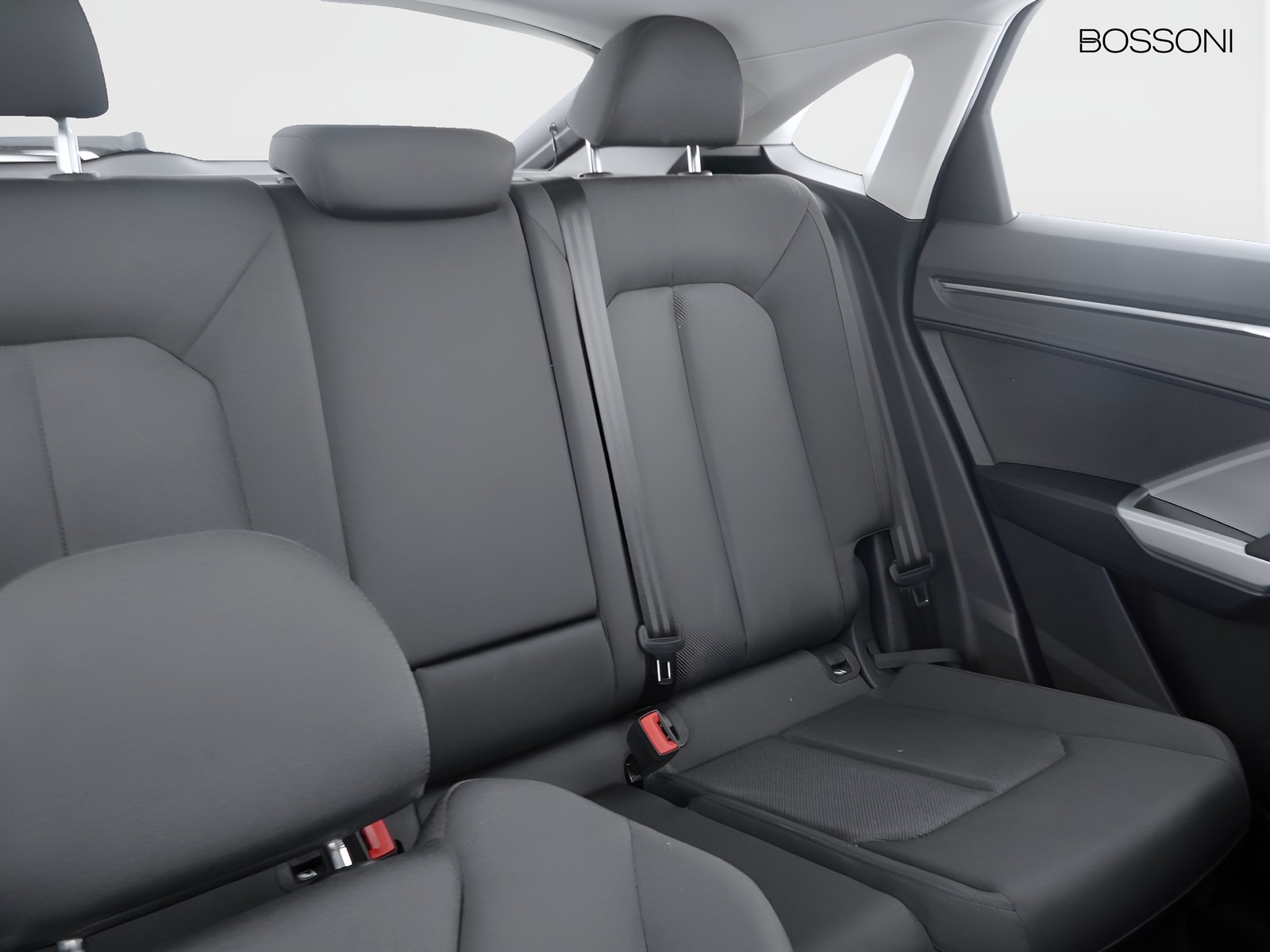 21 - Audi Q3 sportback 35 1.5 tfsi mhev 150cv s line edition s tronic