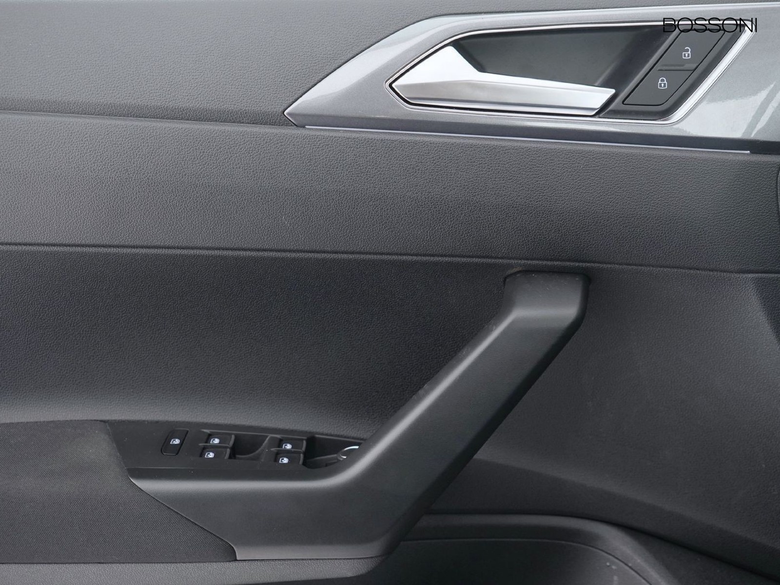 17 - Volkswagen Polo 1.0 tsi 95cv style