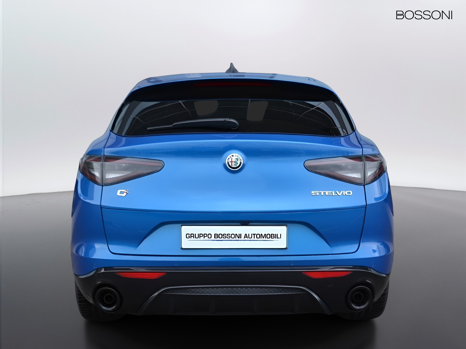 4 - Alfa Romeo Stelvio 2.2 turbo 210cv veloce q4 at8