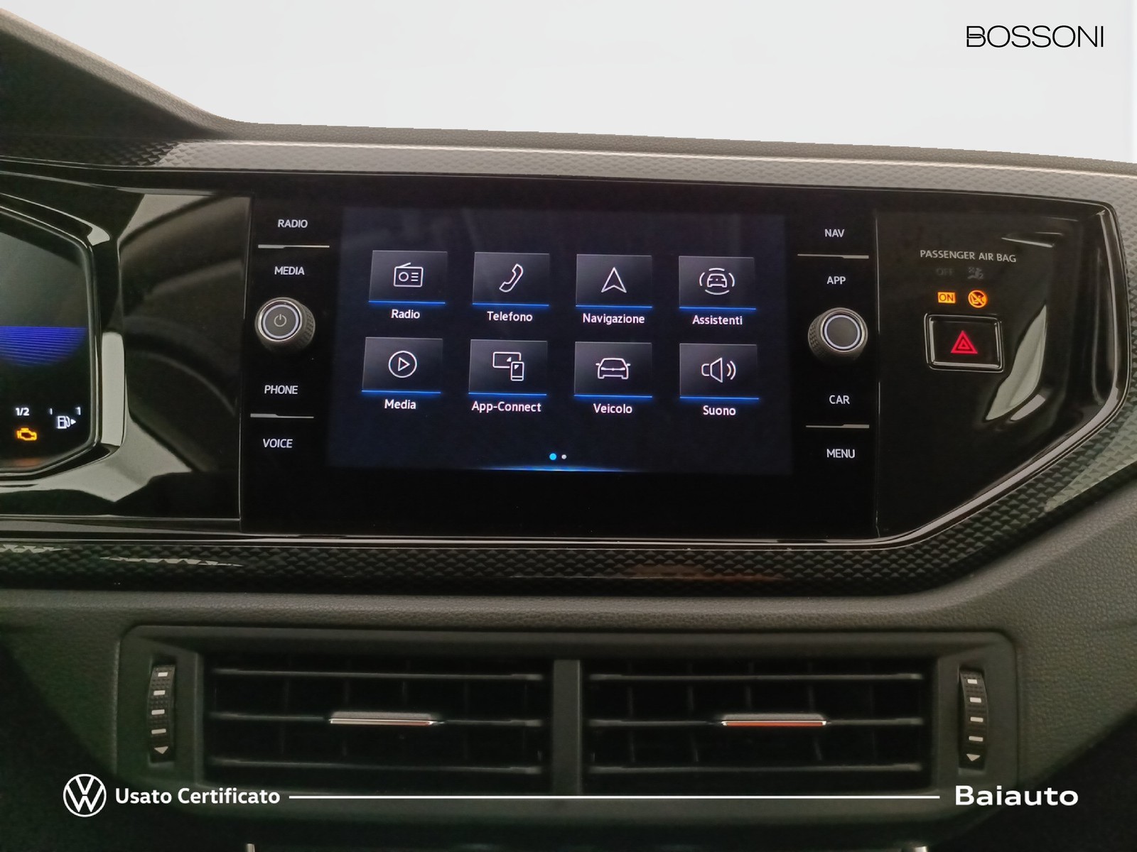 10 - Volkswagen Polo 1.0 tsi 95cv life