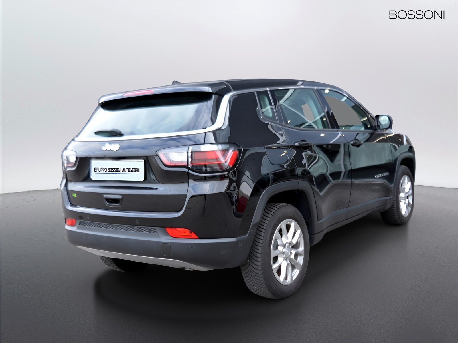 3 - Jeep Compass 1.5 turbo t4 mhev 130cv altitude 2wd