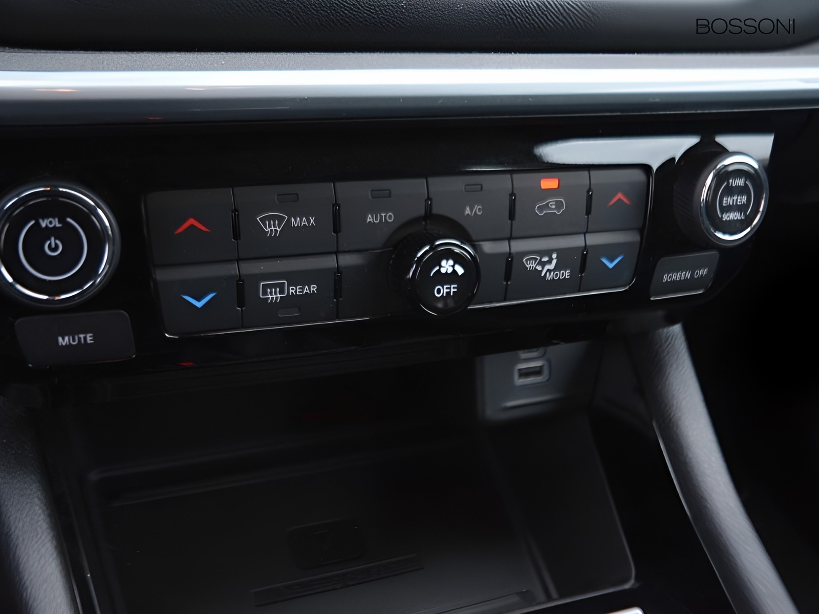 11 - Jeep Compass 1.5 turbo t4 mhev 130cv altitude 2wd