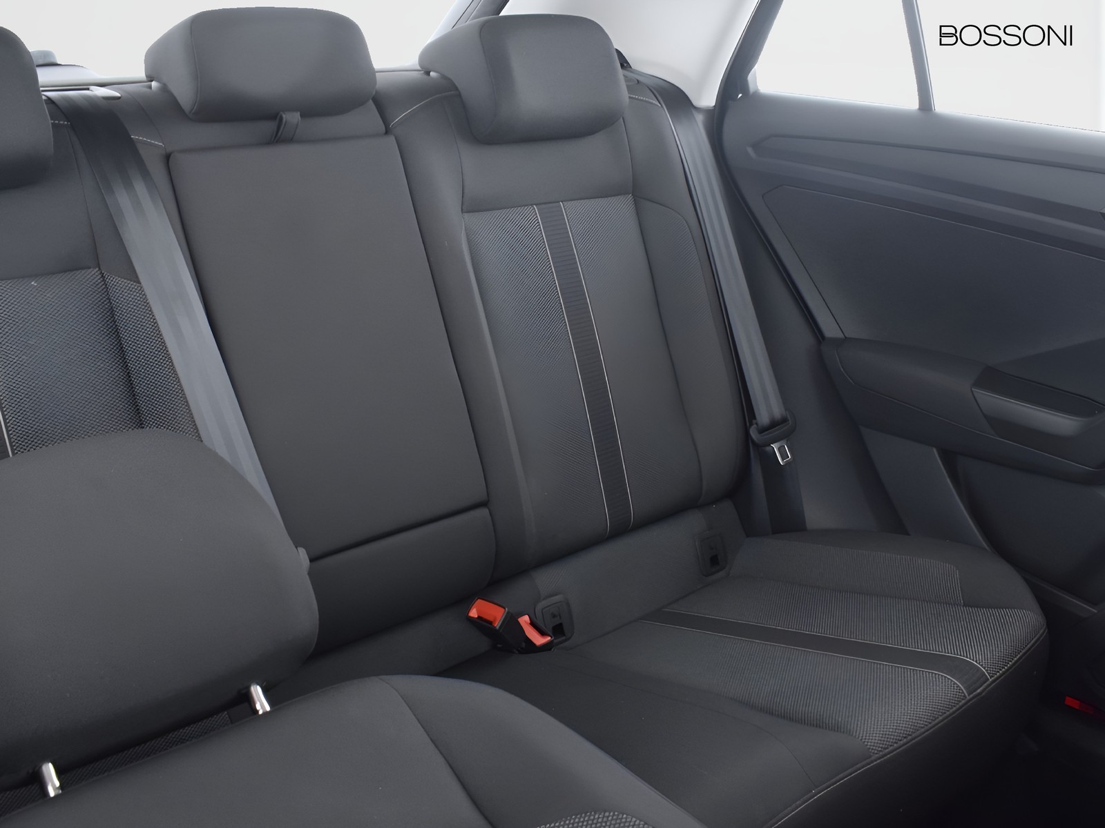 21 - Volkswagen T-Roc 2.0 tdi scr 115cv life