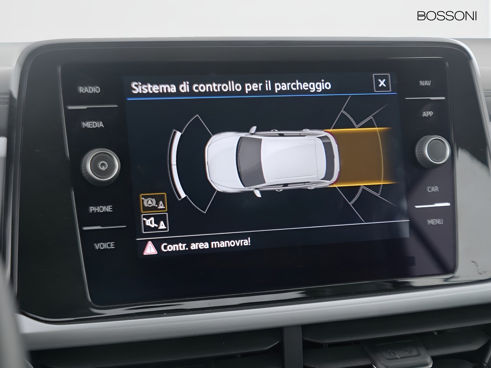 29 - Volkswagen T-Roc 2.0 tdi scr 150cv life dsg