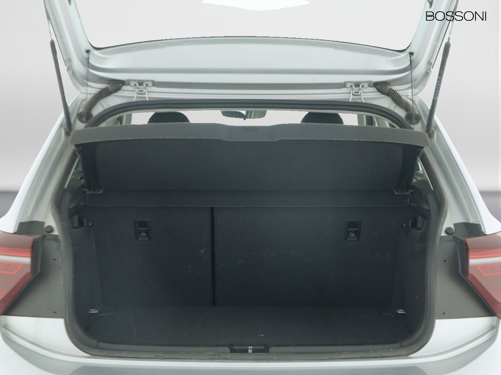 10 - Volkswagen Polo 1.0 tsi 95cv style