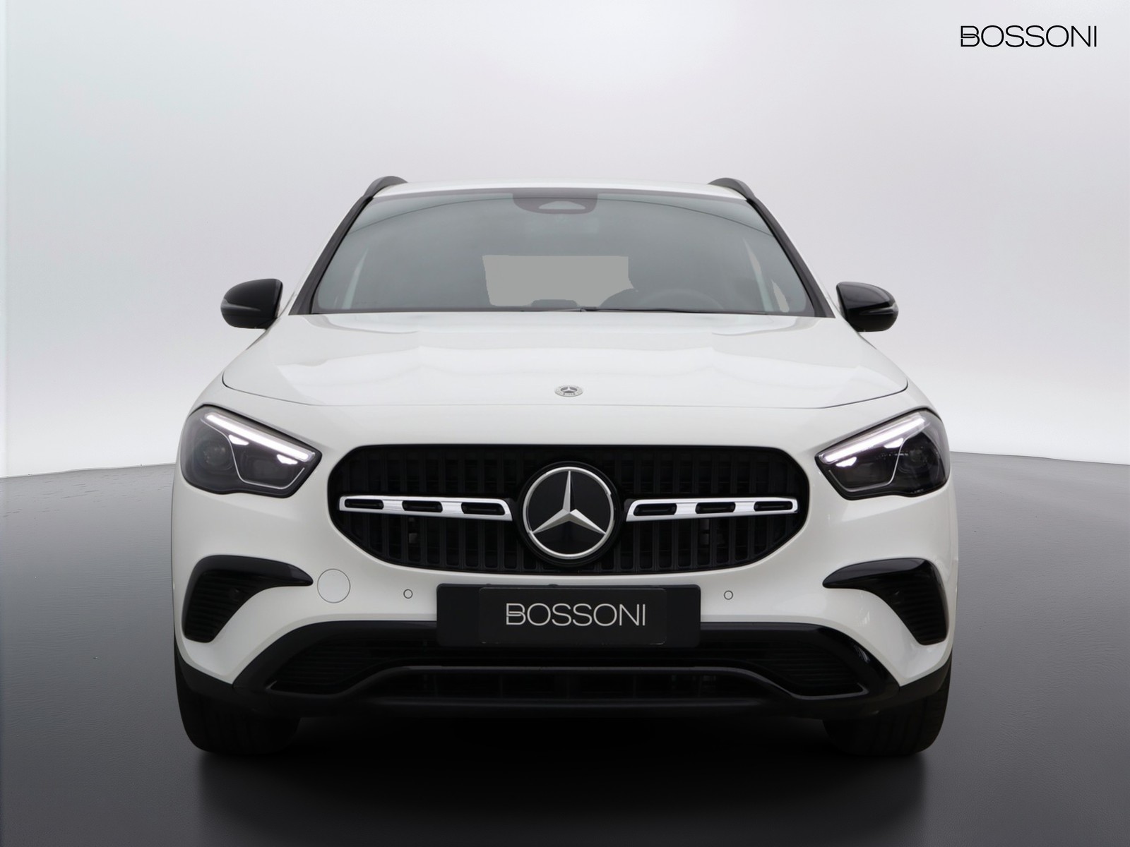 2 - Mercedes GLA 180 progressive advanced 7g-dct