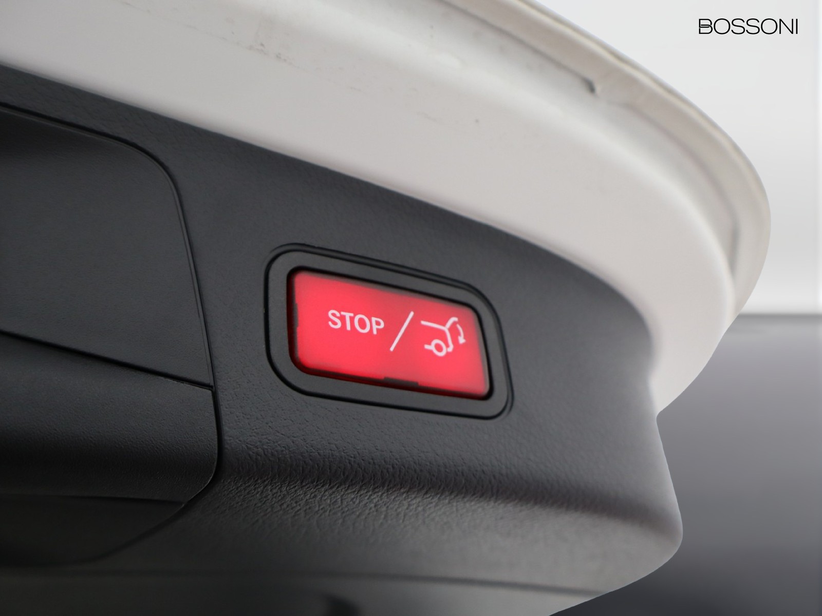 18 - Mercedes GLA 180 progressive advanced 7g-dct