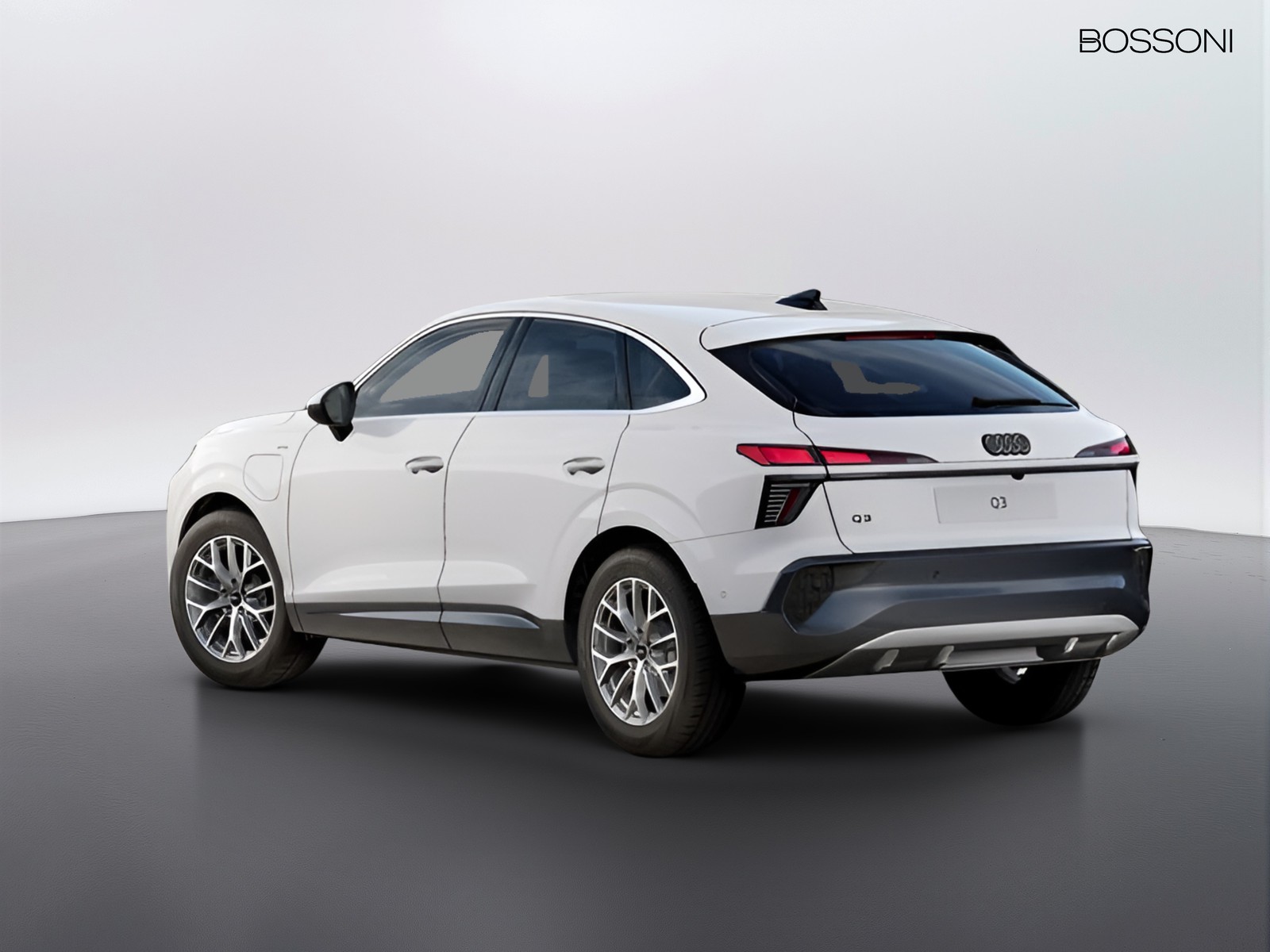 6 - Audi Q3 sportback 1.5 e-hybrid 272cv business advanced s tronic