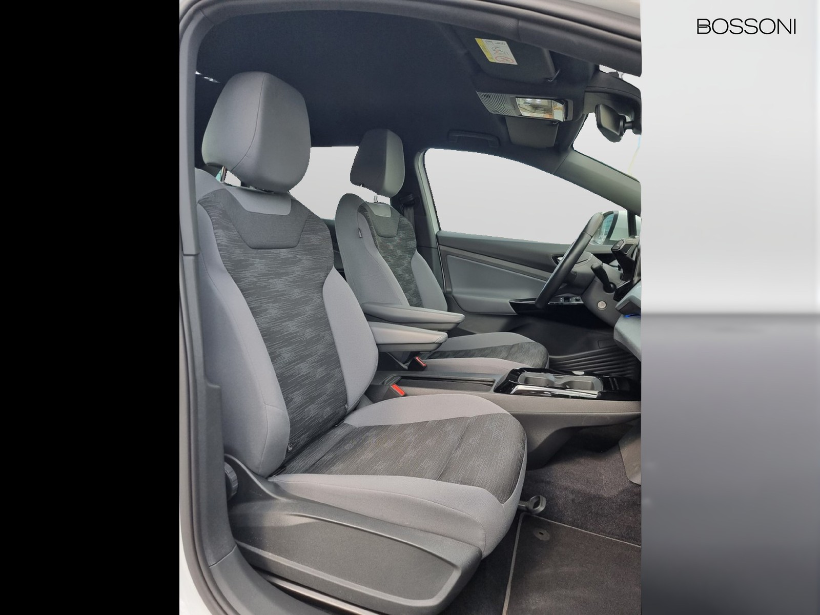 12 - Volkswagen ID.4 77 kwh pro performance