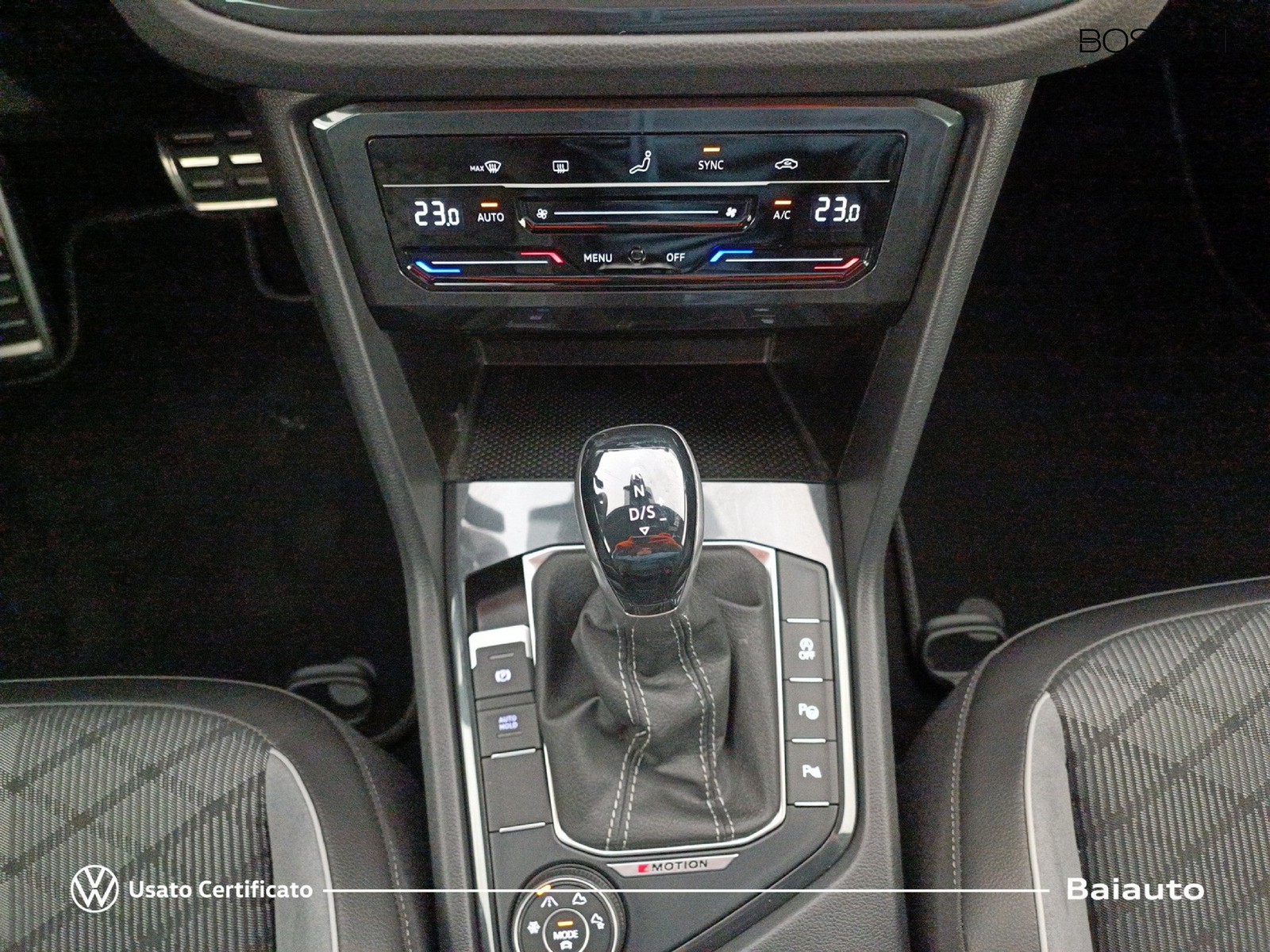 11 - Volkswagen Tiguan 2.0 tdi scr 150cv r-line 4motion dsg