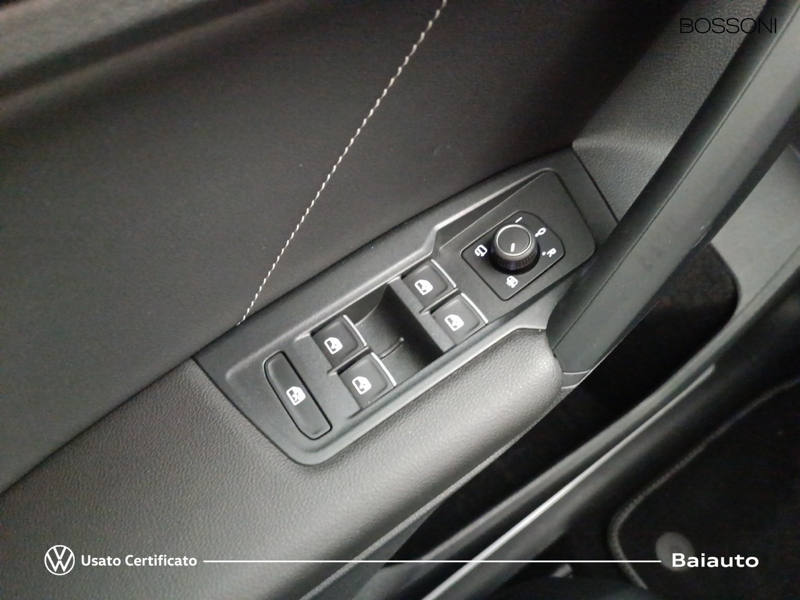 18 - Volkswagen Tiguan 2.0 tdi scr 150cv r-line 4motion dsg