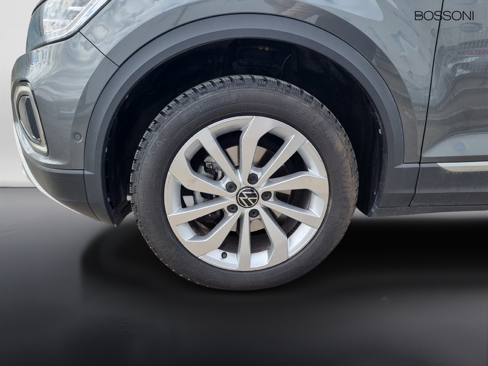 5 - Volkswagen T-Roc 1.5 tsi act style dsg