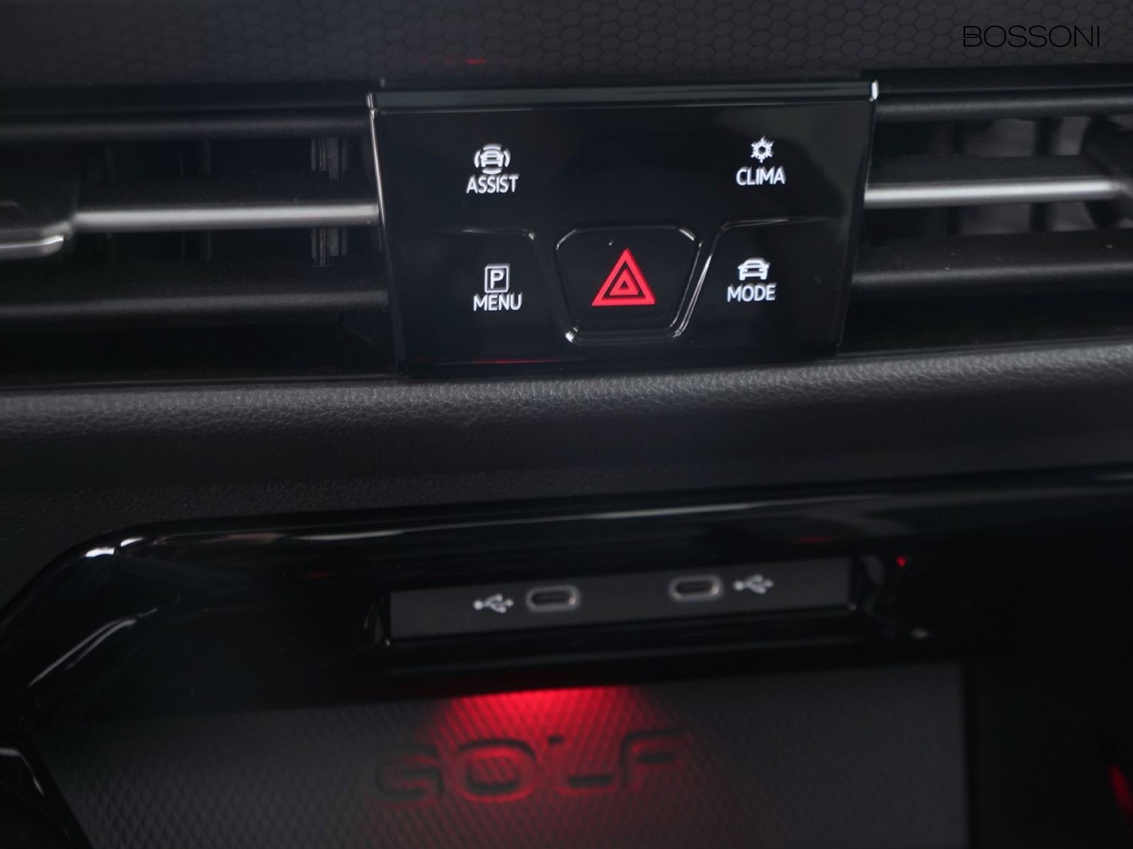 26 - Volkswagen Golf 2.0 tsi 245cv gti dsg