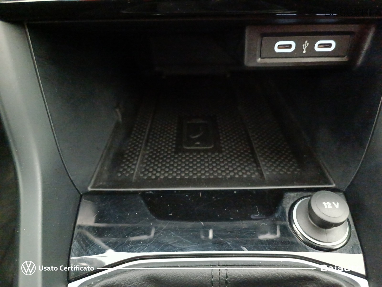 12 - Volkswagen T-Cross 1.0 tsi 110cv style