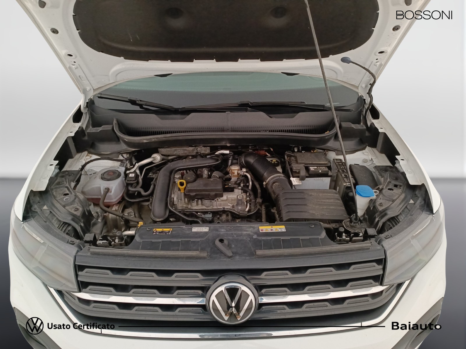 28 - Volkswagen T-Cross 1.0 tsi 110cv style