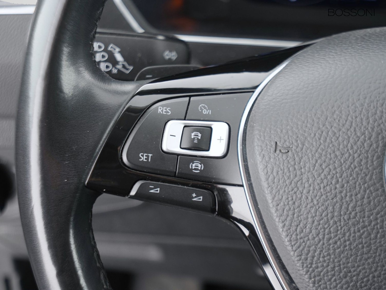 26 - Volkswagen Tiguan allspace 2.0 tdi scr 150cv advanced dsg 7p.ti