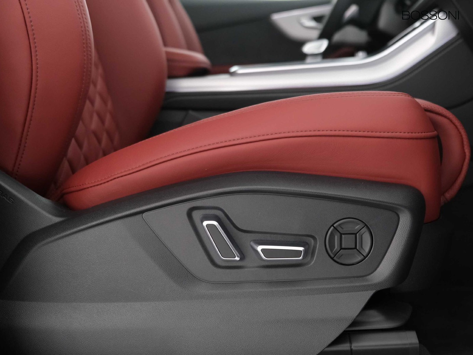 33 - Audi SQ7 s4.0 v8 tfsi sport attitude quattro tiptronic 7p.ti