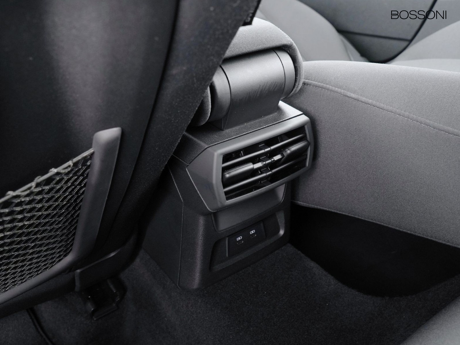 26 - Audi A3 sportback 30 2.0 tdi business