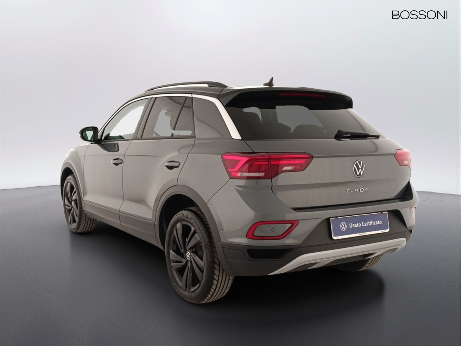 4 - Volkswagen T-Roc 2.0 tdi scr 150cv sport dsg