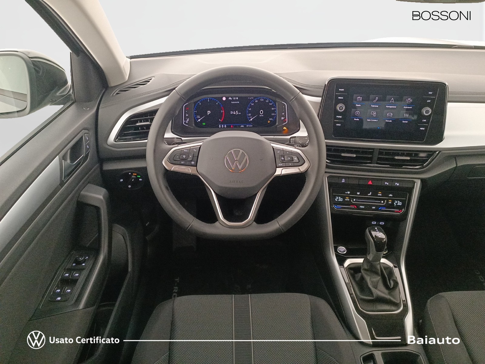 8 - Volkswagen T-Roc 2.0 tdi scr 150cv sport dsg