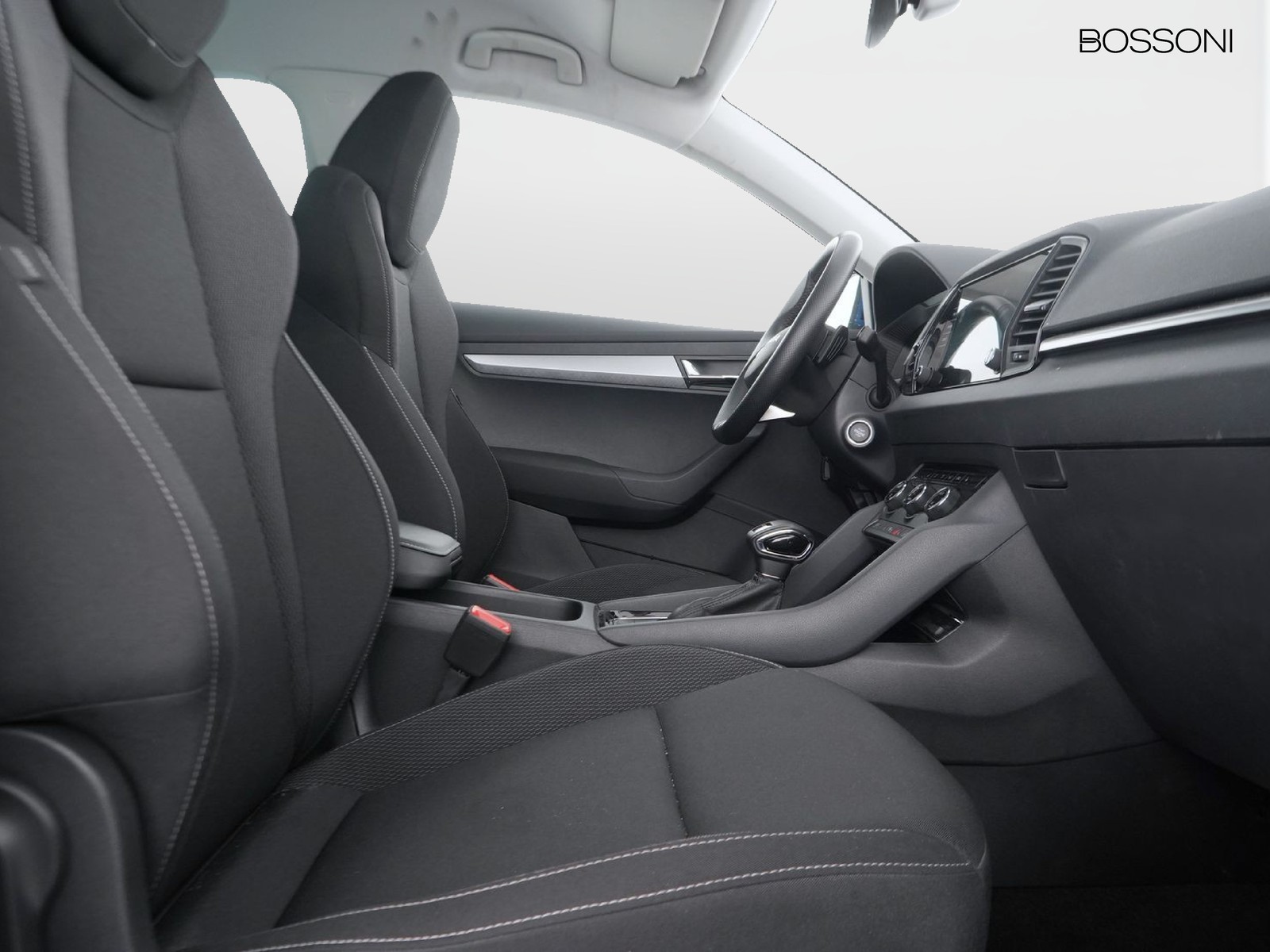 8 - Skoda Karoq 1.5 tsi act executive dsg