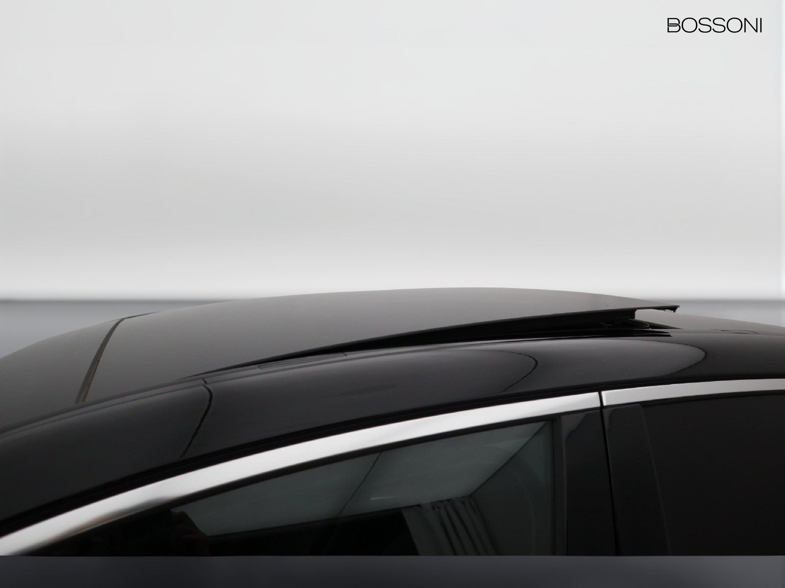 22 - Mercedes EQE suv 350 amg line premium plus 4matic