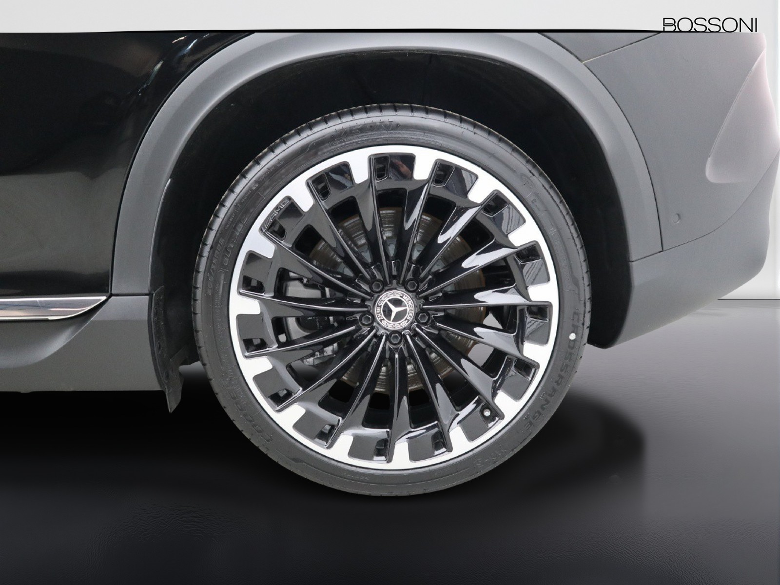 4 - Mercedes EQE suv 350 amg line premium plus 4matic