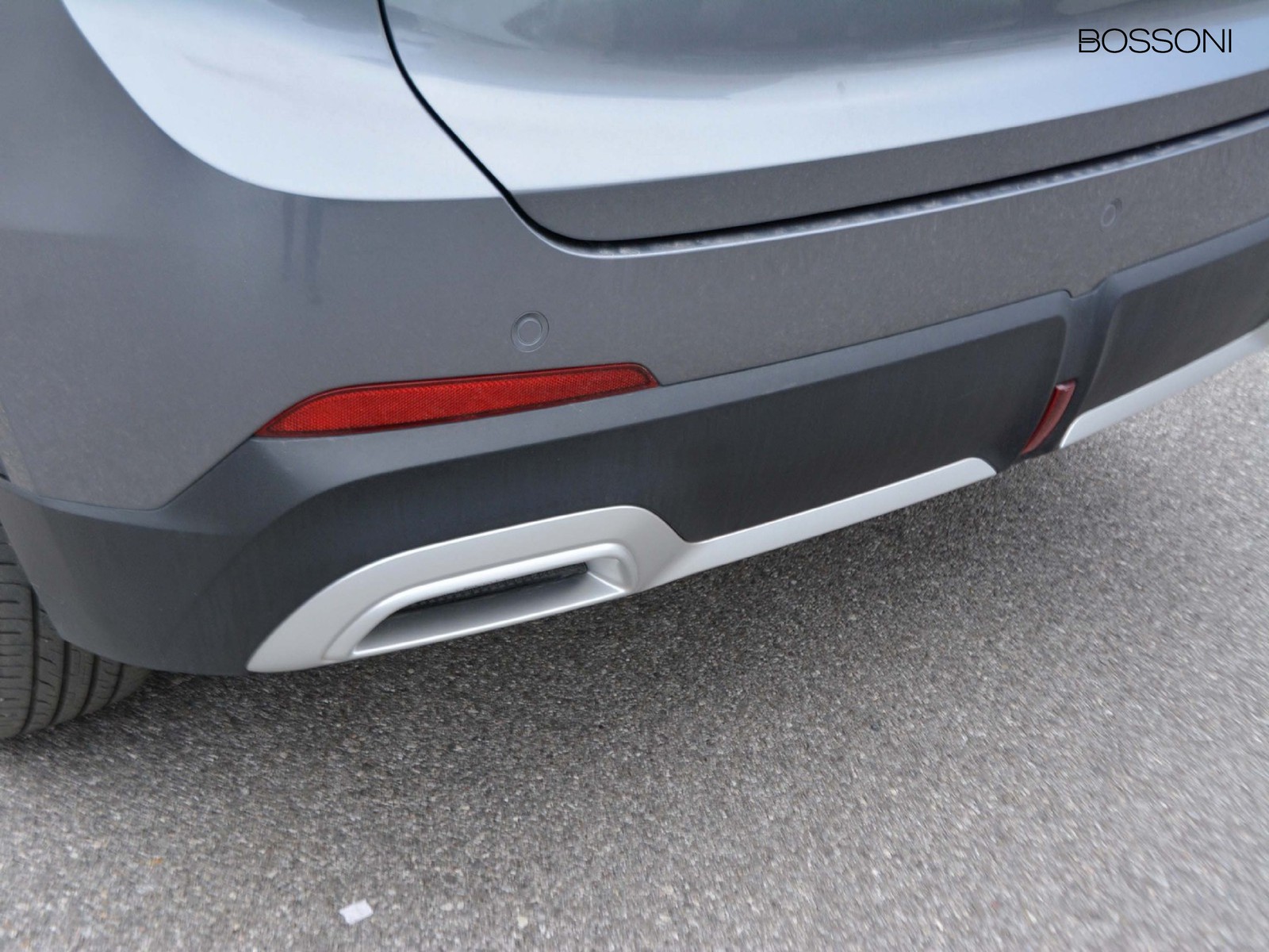 23 - Mg ZS 1.5 hybrid+ luxury auto