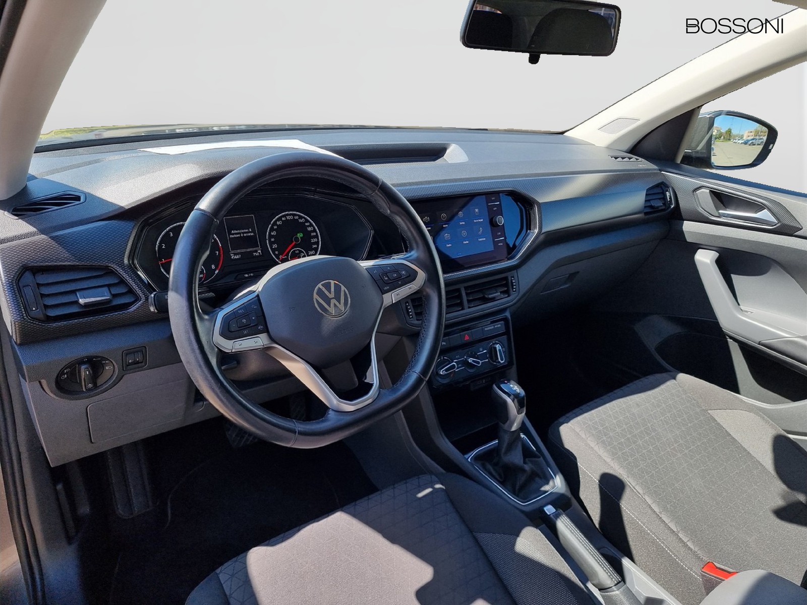 6 - Volkswagen T-Cross 1.0 tsi 110cv style dsg