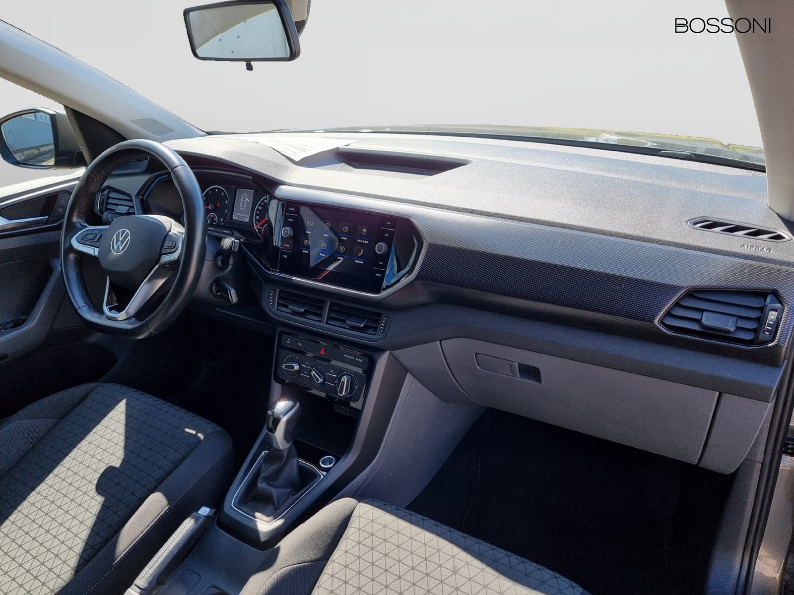 11 - Volkswagen T-Cross 1.0 tsi 110cv style dsg