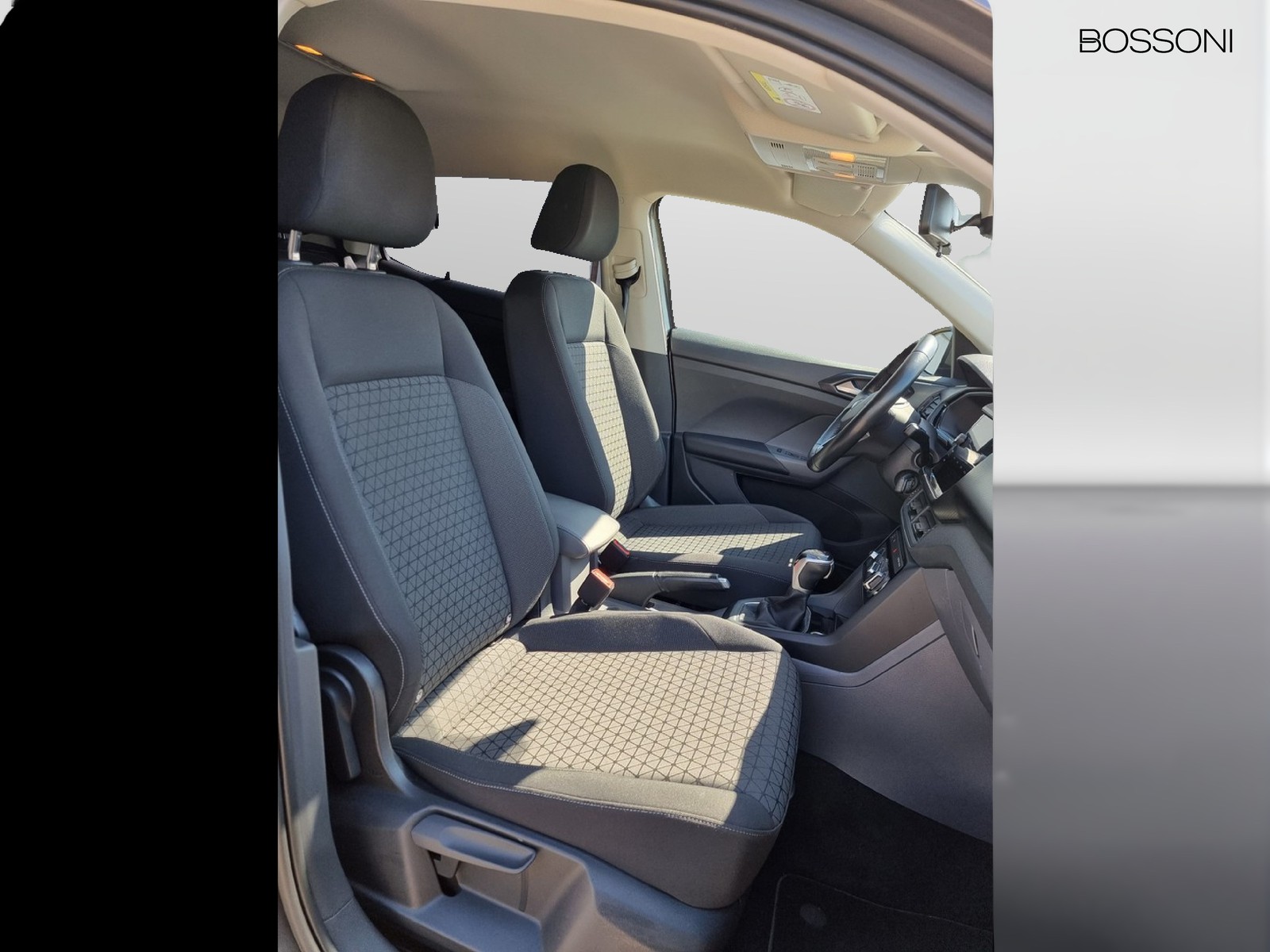 12 - Volkswagen T-Cross 1.0 tsi 110cv style dsg