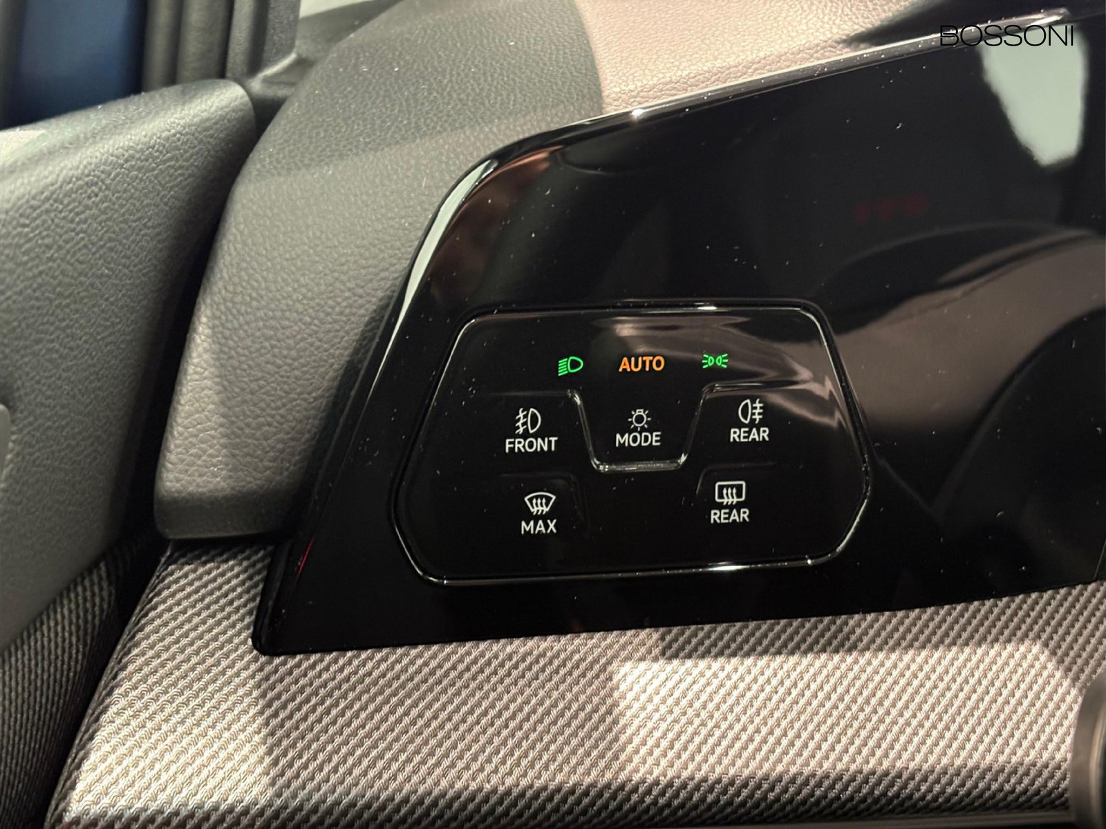 15 - Volkswagen Golf 2.0 tsi 265cv gti dsg