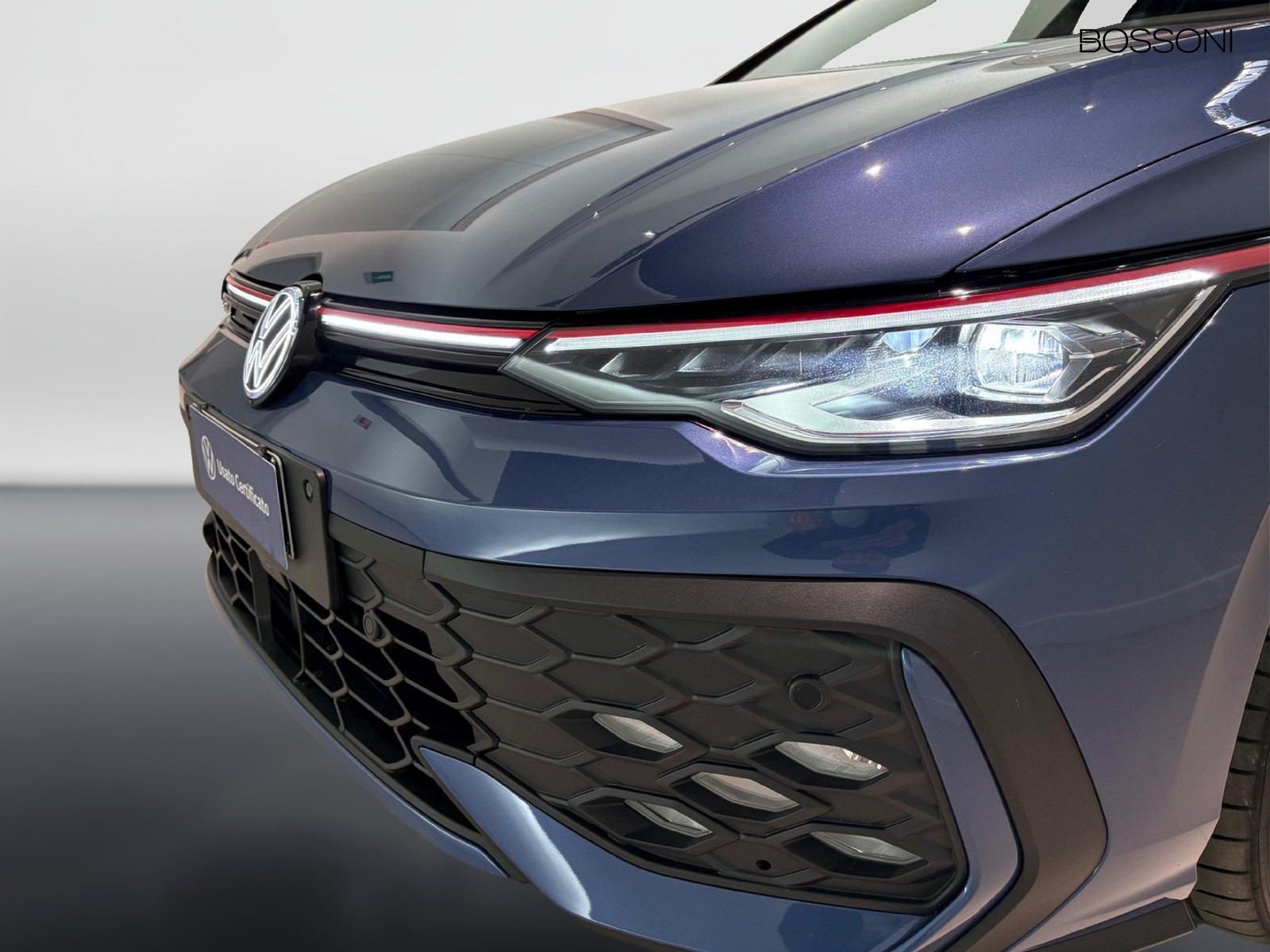 27 - Volkswagen Golf 2.0 tsi 265cv gti dsg