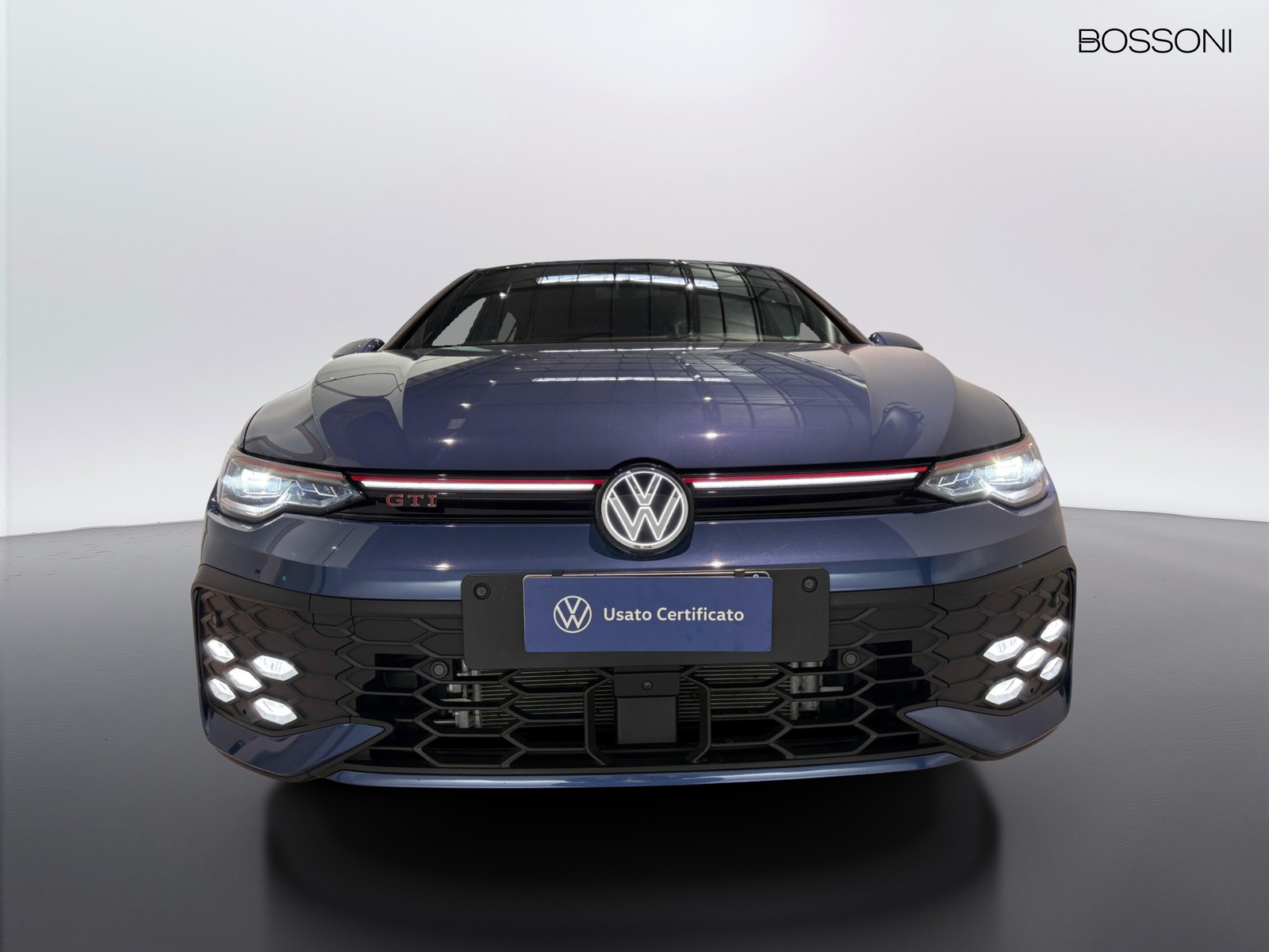 29 - Volkswagen Golf 2.0 tsi 265cv gti dsg