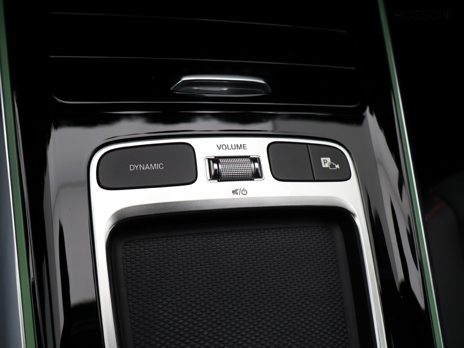 14 - Mercedes GLA 180 d amg line advanced plus 8g-dct