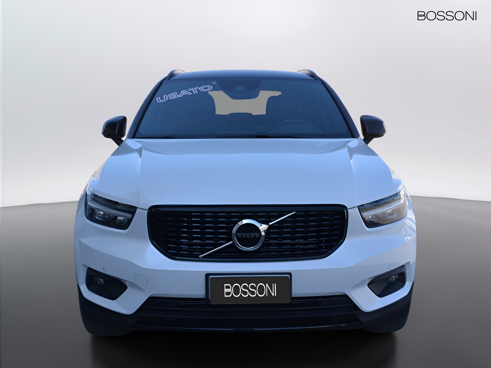 2 - Volvo XC40 1.5 t4 recharge plug-in-hybrid r-design geartronic my21