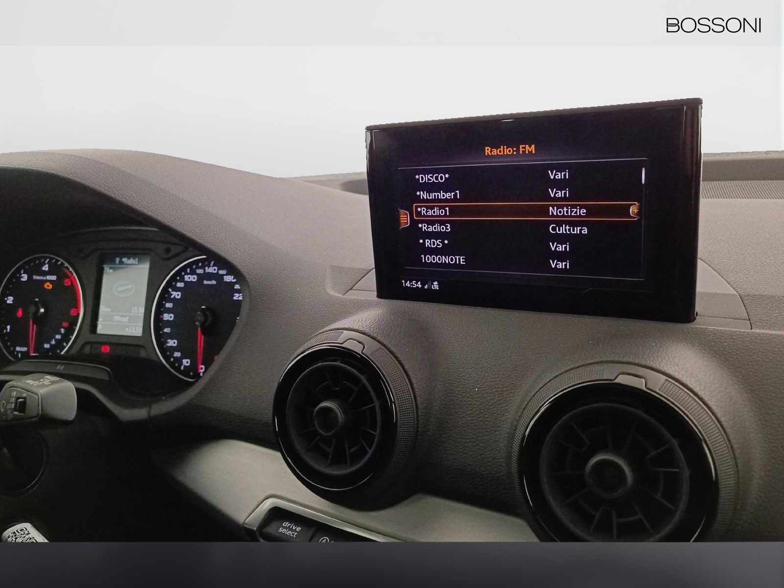 20 - Audi Q2 2.0 tdi 150cv sport quattro s tronic