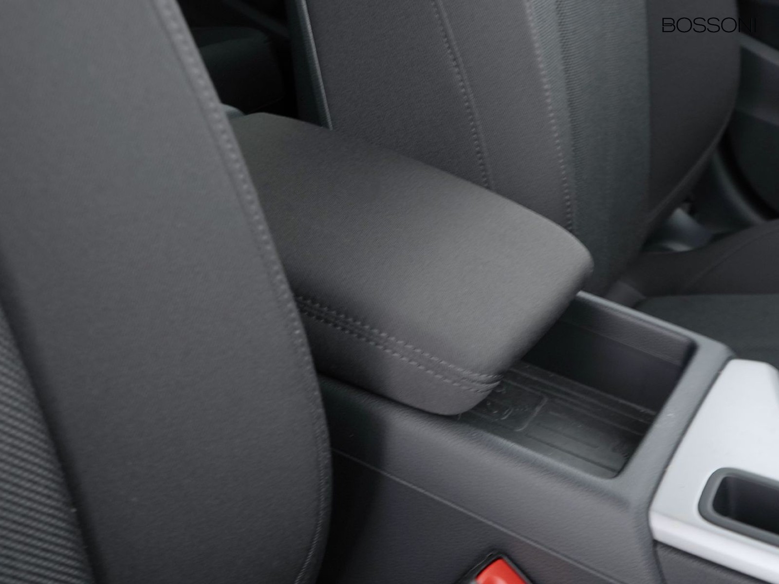 17 - Audi A4 avant 35 2.0 tdi mhev 163cv business advanced s tronic